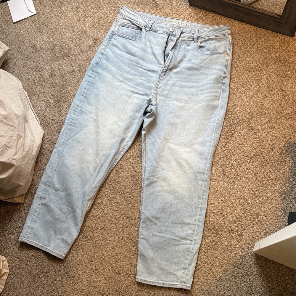 American Eagle Outfitters Light Wash Straight Leg Jeans